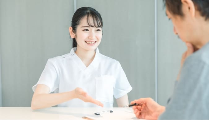 初診 (対面必須)